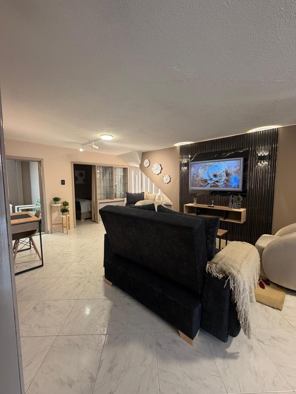 A 10 minutos Aeropuerto El Dorado, confort premium Apartment in Bogota