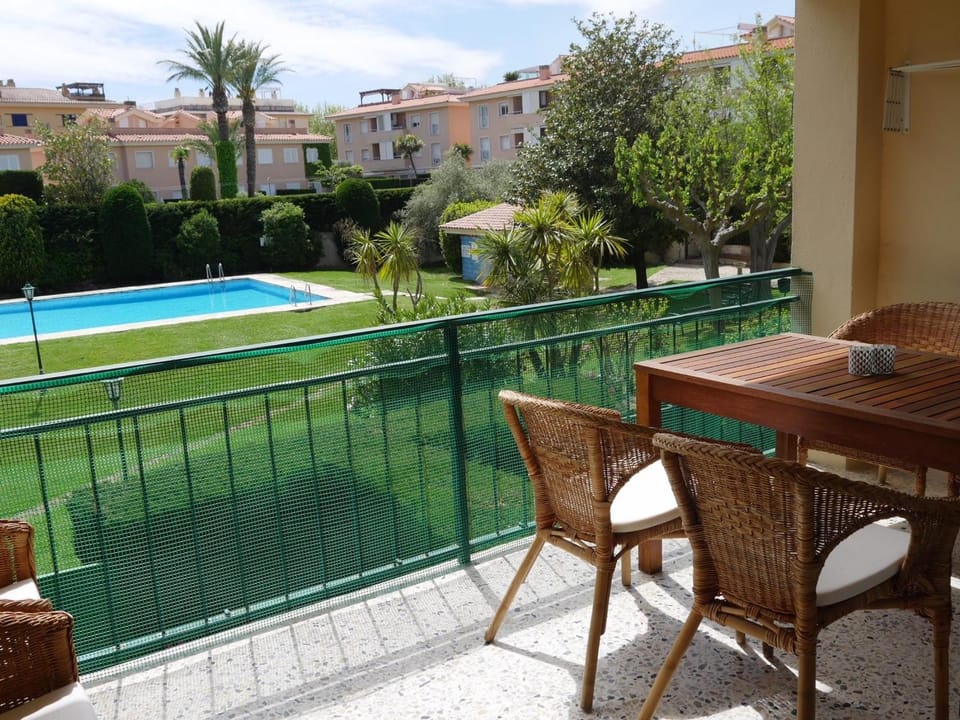 Cómodo apartamento en S'Agaró con terraza y piscina - ES-298-9 Apartment in S'Agaró