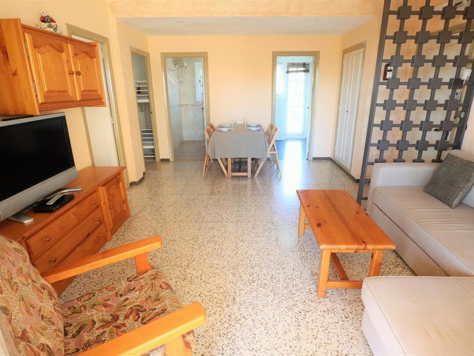 Apartamento para 6 a 300m de la playa Sant Pol S'Agaró - ES-298-22 Apartment in Baix Empordà