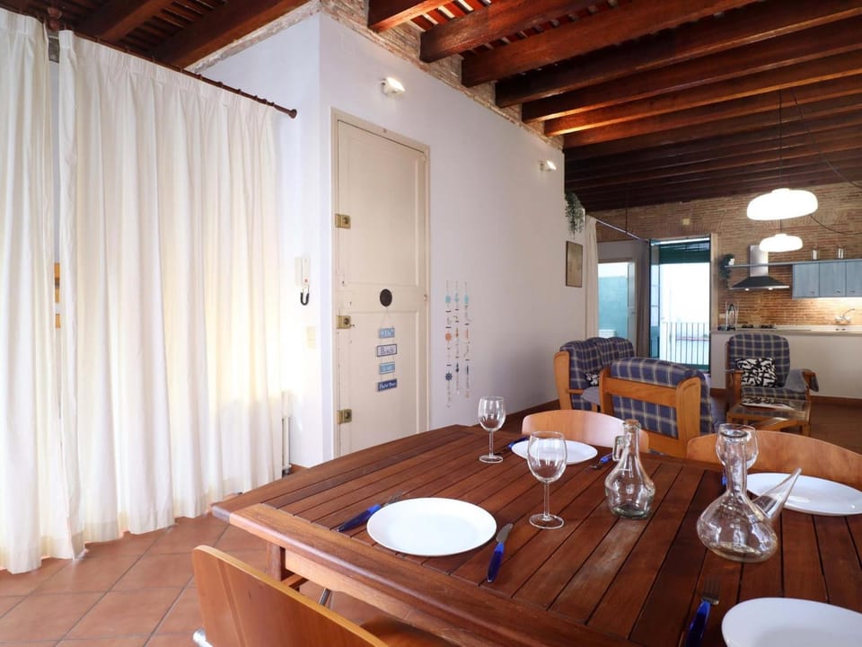 Loft renovado en el centro de Sant Feliu, 2 habitaciones, cerca de la playa - ES-298-42 Apartment in Baix Empordà
