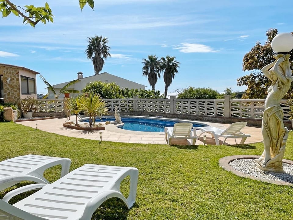 Villa familiar en S'Agaró con piscina privada - ES-298-53 Villa in Baix Empordà