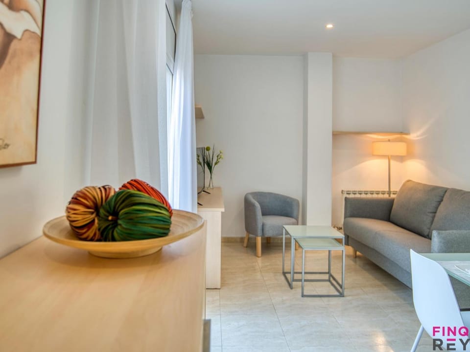 Apartamento céntrico en S'agaró con parking y balcón - ES-298-48 Apartment in S'Agaró