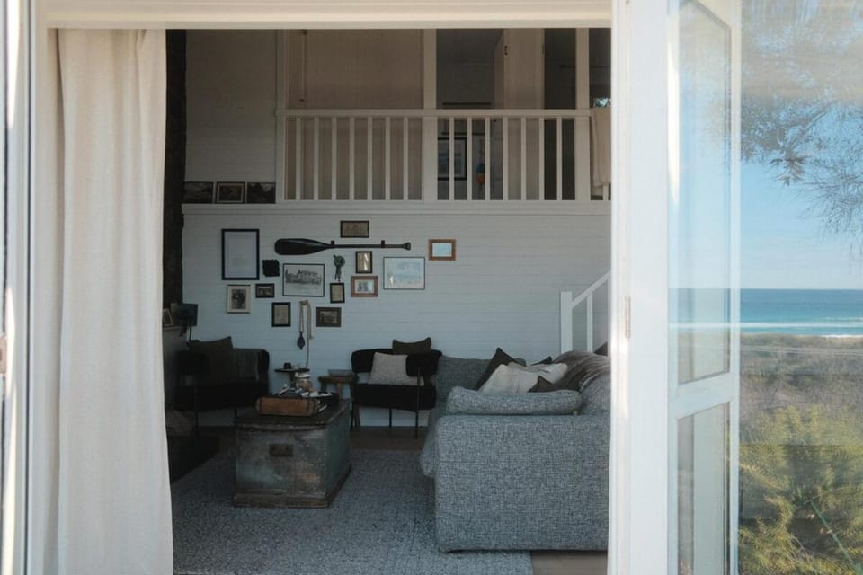 Seaglass House - Ocean Views House in St Helens