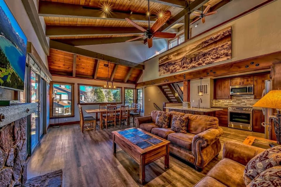 Lakeside Haven by Heavenly Sand House in South Lake Tahoe