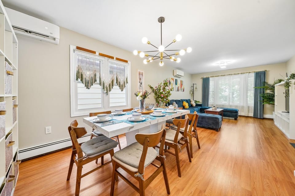 Spacious Modern 3BR2BA Free Parking Near NYC Apartment in Kearny