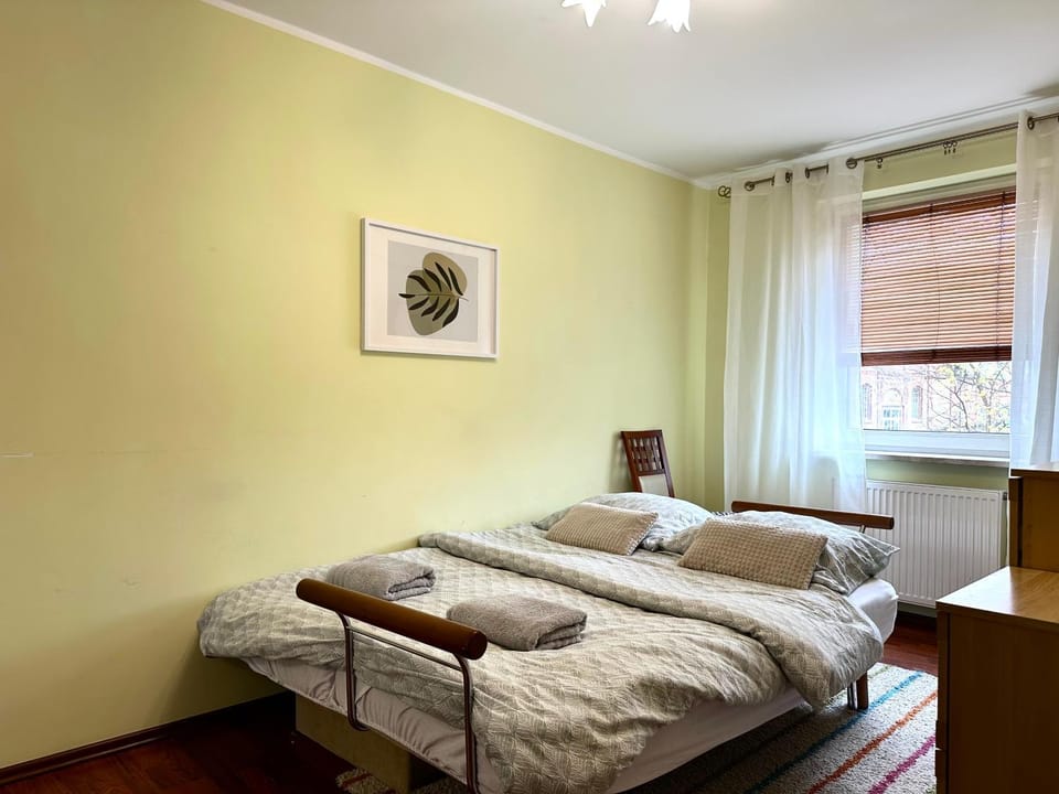 Chrobrego 19a Apartment - Self check-in 20h - parking Apartment in Lower Silesian Voivodeship
