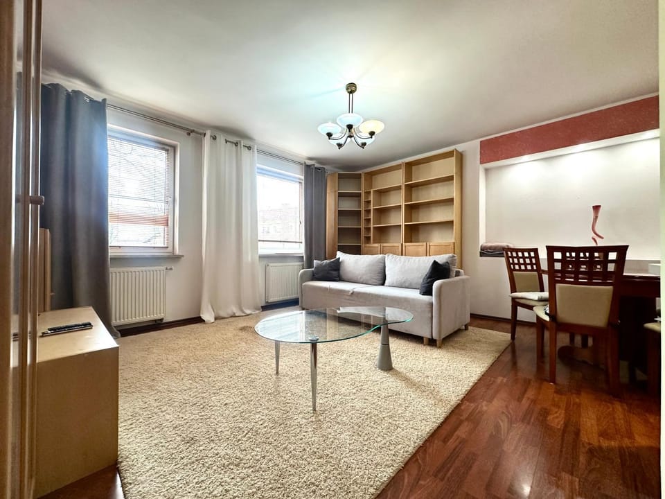 Chrobrego 19a Apartment - Self check-in 20h - parking Apartment in Lower Silesian Voivodeship