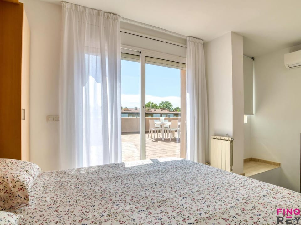 Dúplex en el centro de S'agaró con terraza y parking - ES-298-55 Apartment in S'Agaró