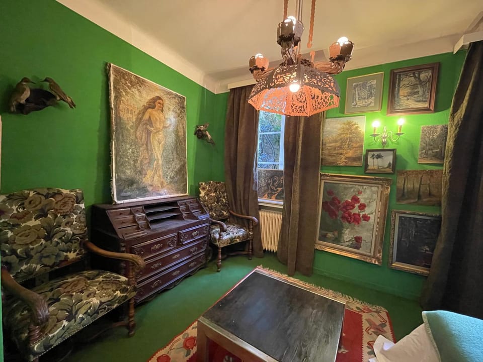 Living room, Decorative detail, Seating area, furniture