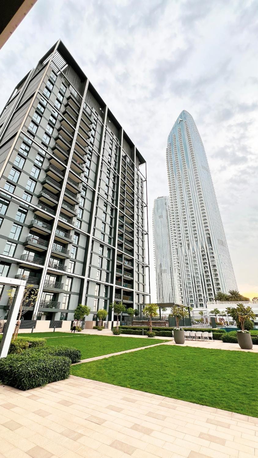 Spacious 2BR for Families Creek Harbour Sea views Apartment in Dubai