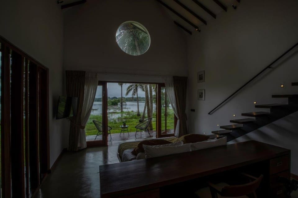 Avora Lake Villas Villa in Sri Lanka
