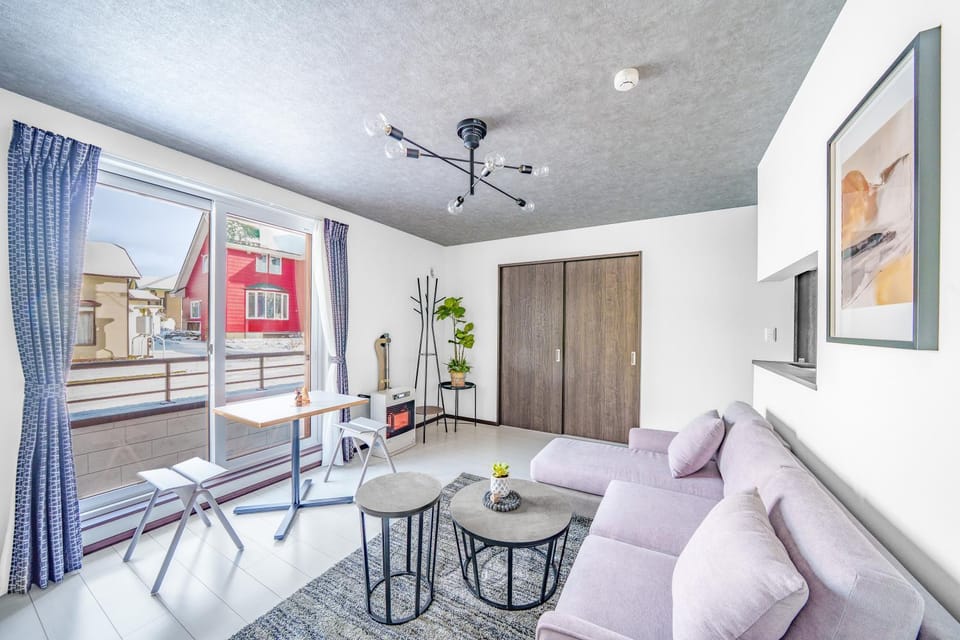 TV and multimedia, Living room, Dining area