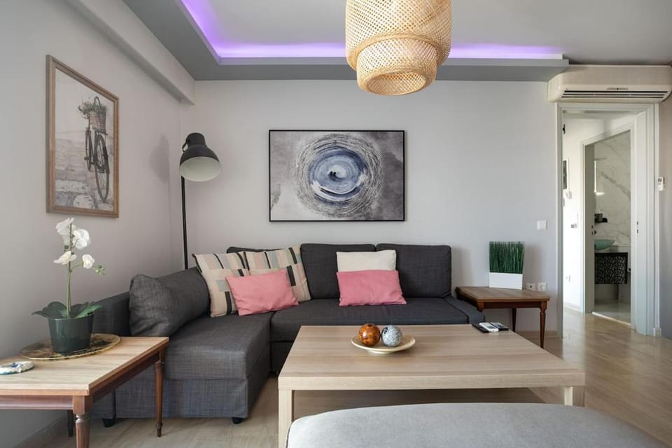 South Blue Beach & Park Apartment in Vouliagmeni Apartment in Vouliagmeni