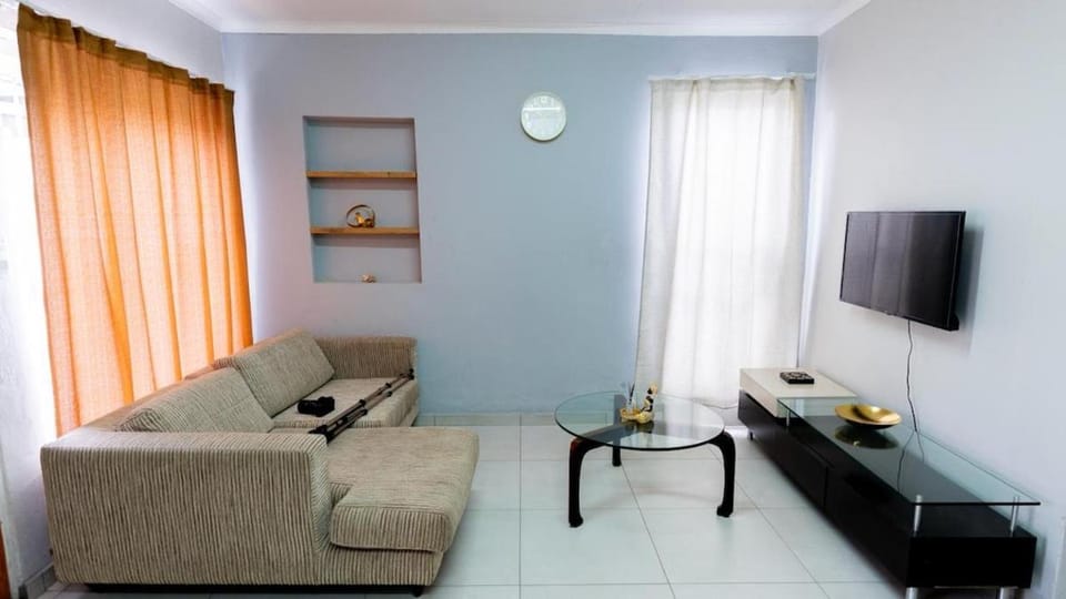 Deluxe on Main Apartment in Roodepoort