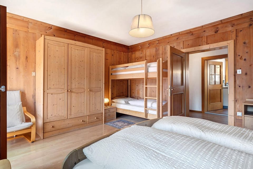 Property building, Living room, Bedroom