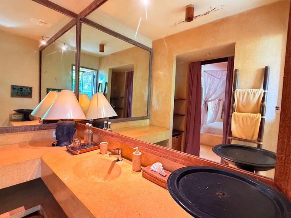 Villa dengan pemandangan kolam renang Apartment hotel in North Kuta
