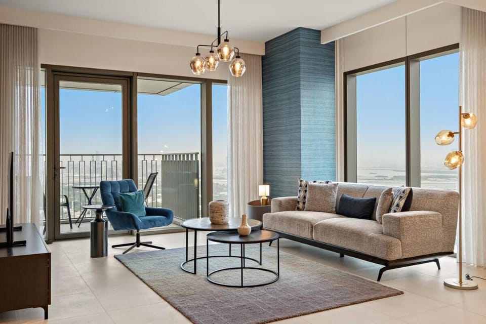 FIRST CLASS 2BR Stylish Steps to Dubai Mall Apartment in Dubai