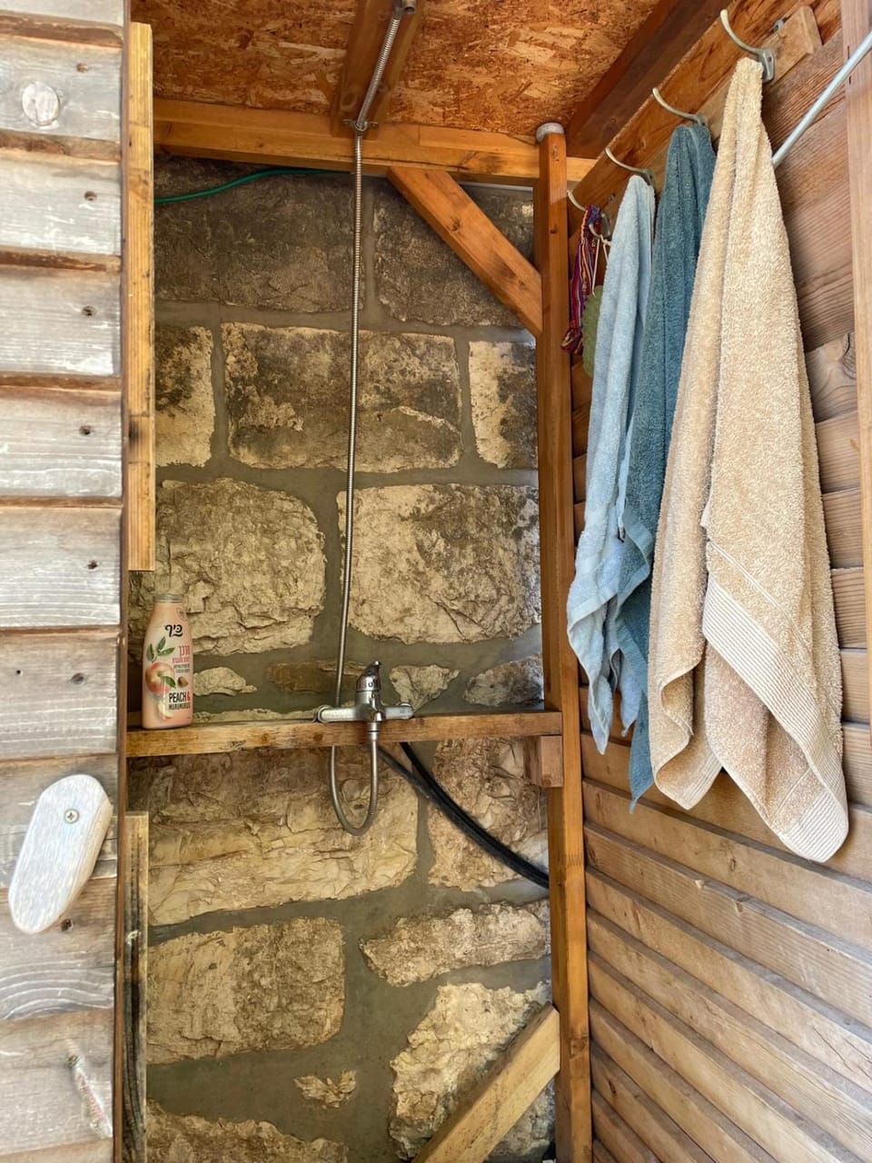 Shower, Bathroom, towels