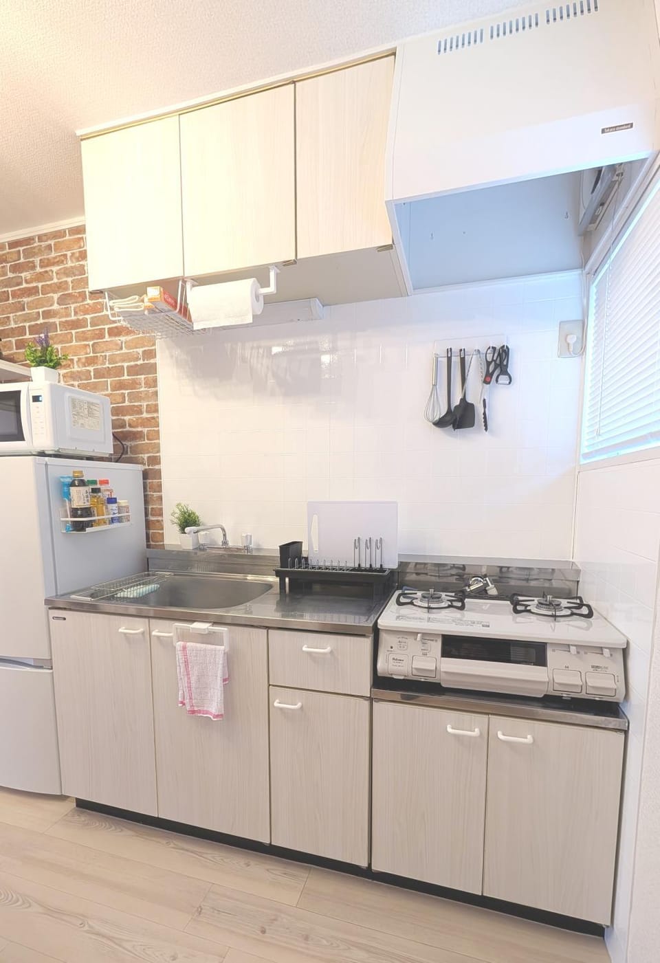 Kitchen or kitchenette, stove