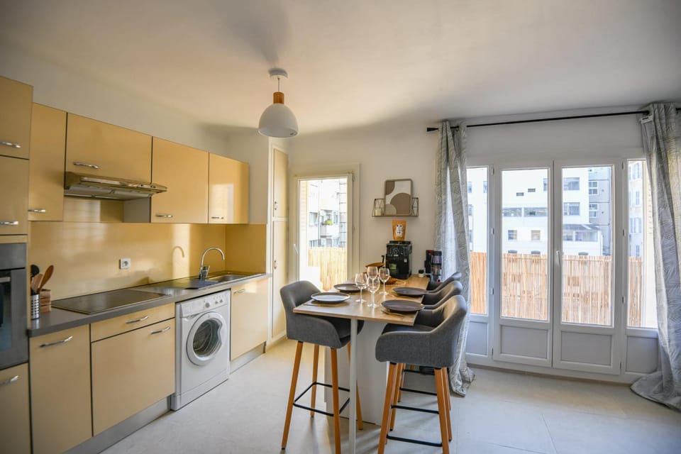 Le Sainte - Appart 2 ch standing proche Vieux-Port Apartment in Marseille