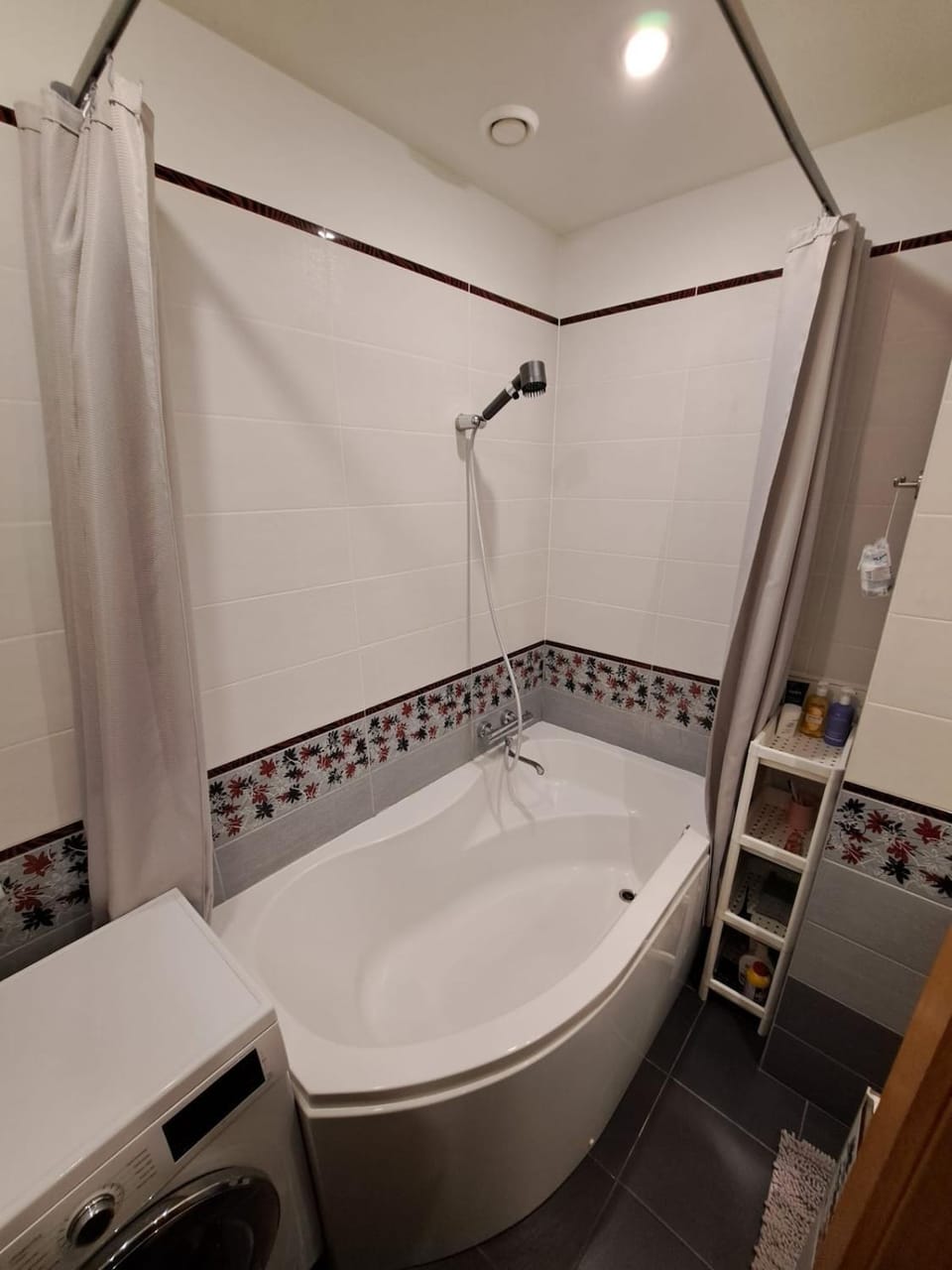 Shower, Bath