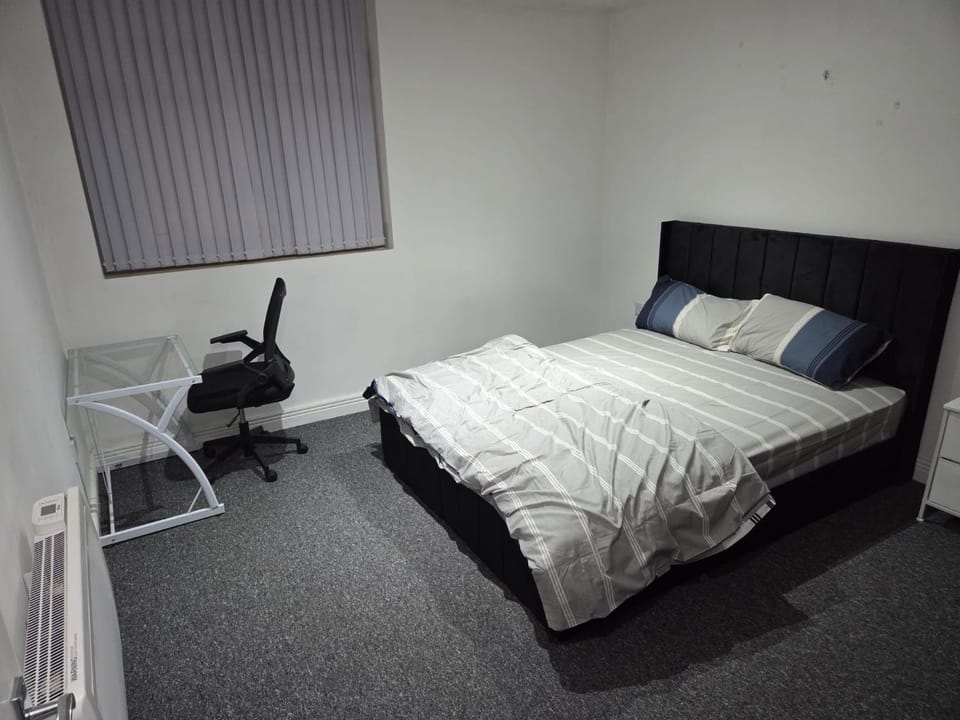 Modern 1-Bed in Wolverhampton City Centre Apartment in Wolverhampton