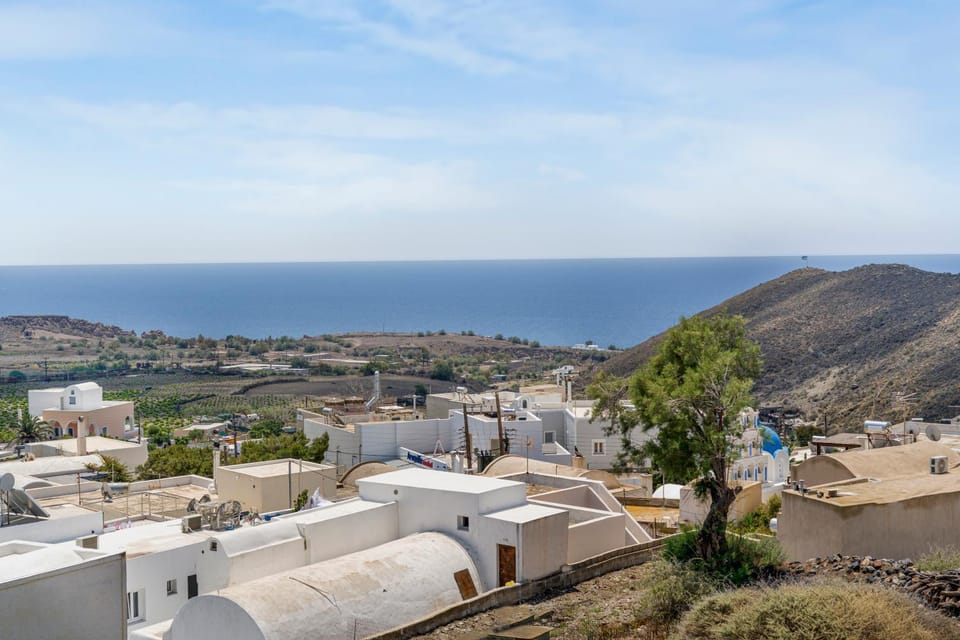 Casa View House in Santorini