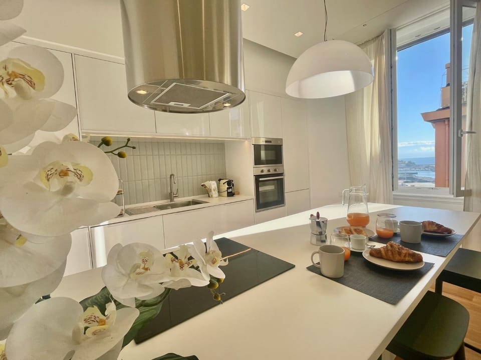 Happy Family Apartments Saffi Apartment in Genoa