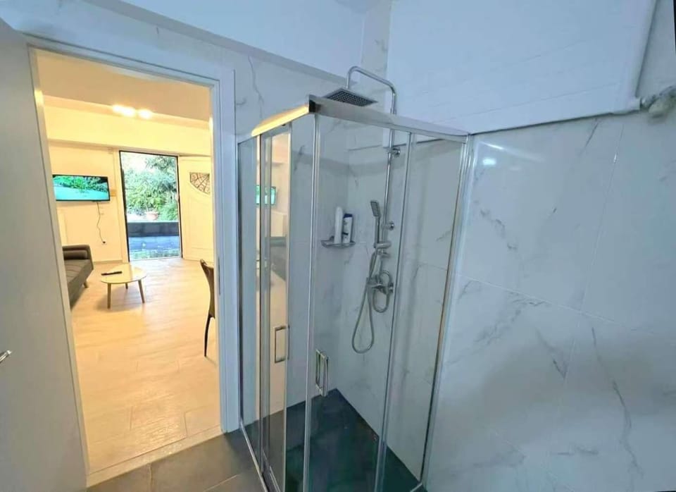 Seaside Comfort Stay apartment Apartment in South Athens