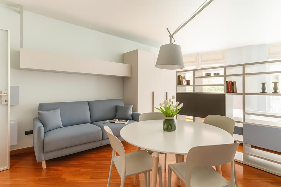 The Boutique Houses - Duomo & Bocconi - Milan Apartment with Terrace - City Center Apartment in Milan