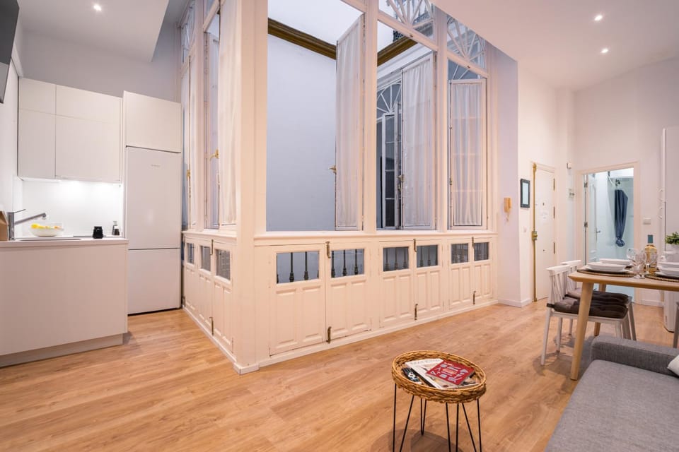 TV and multimedia, Kitchen or kitchenette, Living room, Dining area
