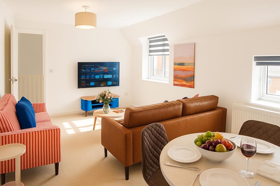 Spacious 2Bed Maisonette Business or Leisure Apartment in Eastleigh District