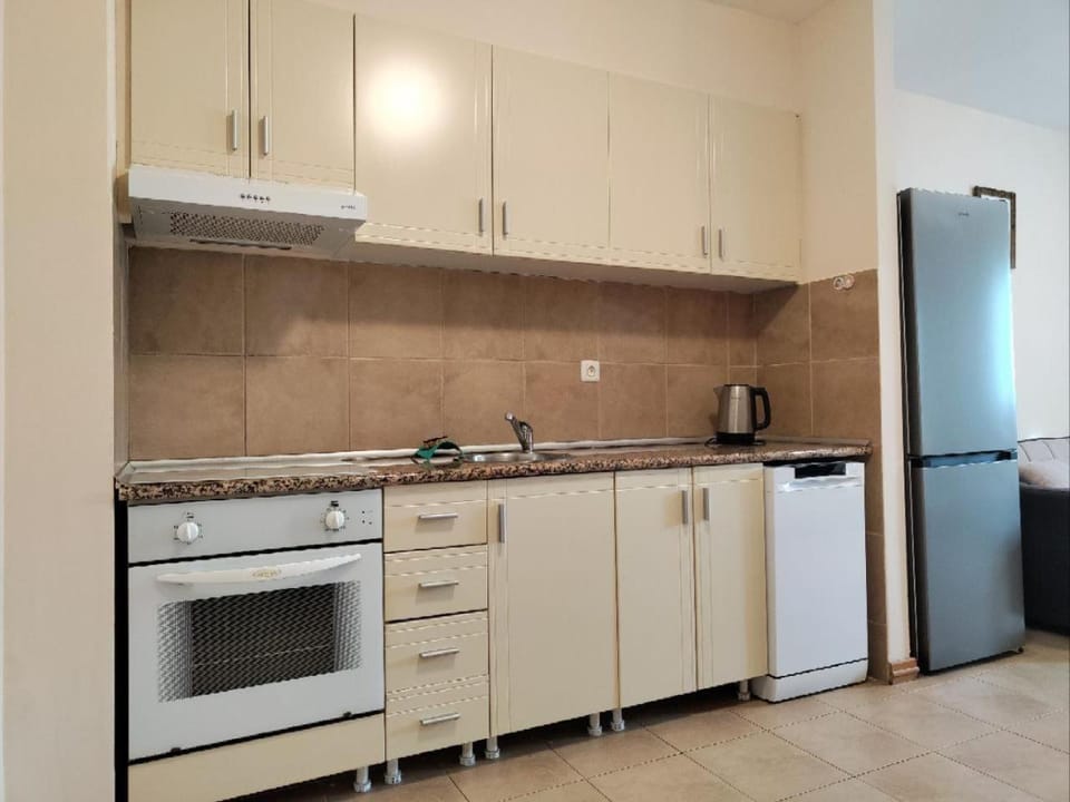 Komforan apartman u Irskom kompleksu, Bečići, blizu mora sa parkingom Apartment in Budva Municipality