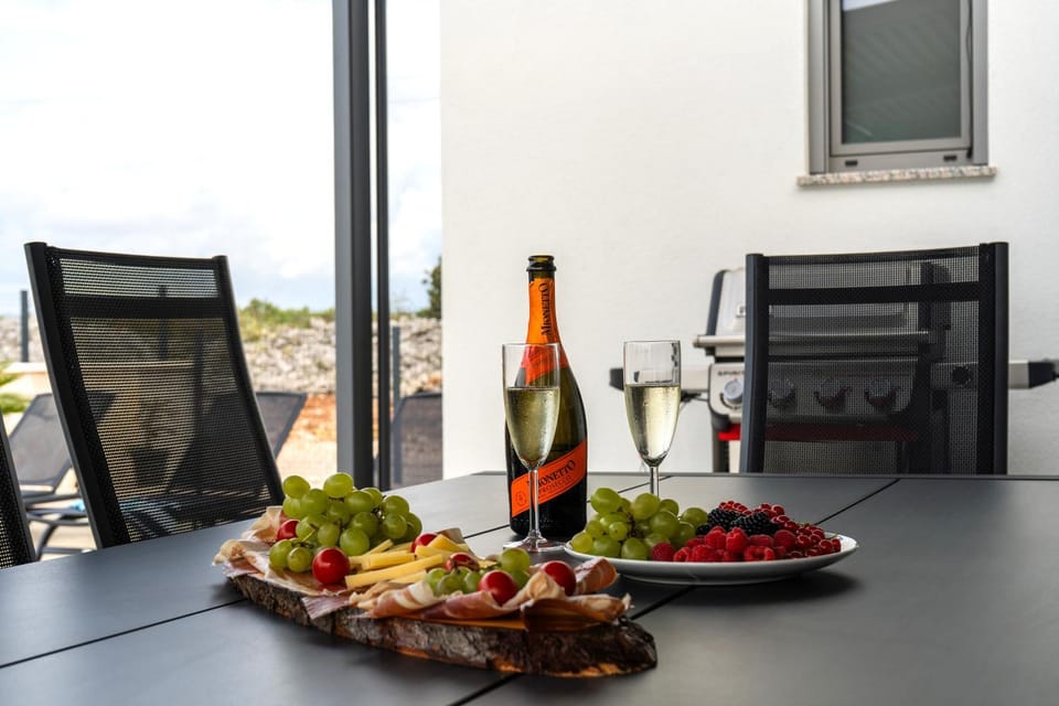Villa Ibiza Šibenik Villa in Šibenik