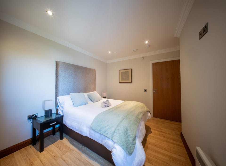 Seaside Heaven in Exclusive Neighbourhood Apartment in Galway