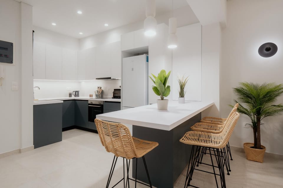 Modern 1BR Designer Suite by the Metro Apartment in Athens