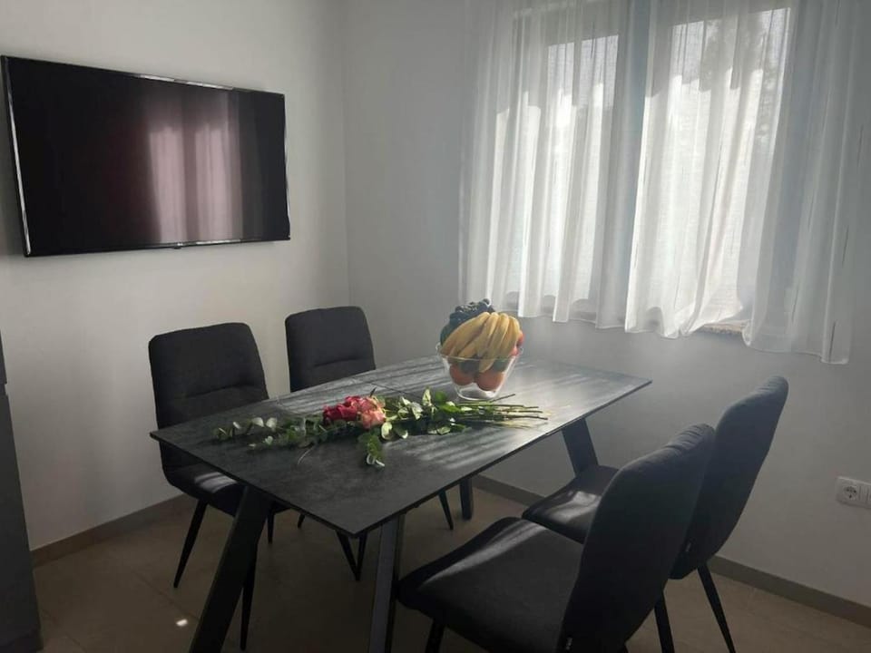 Apartment 4141-11 for 4 Pers in Zaton Zadar Apartment in Zadar County