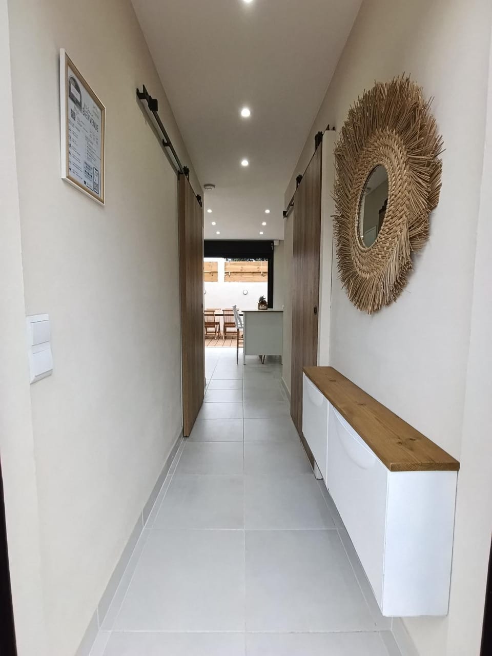 Facade/entrance, storage
