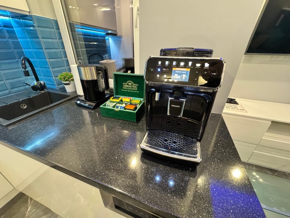 Coffee/tea facilities, Kitchen or kitchenette