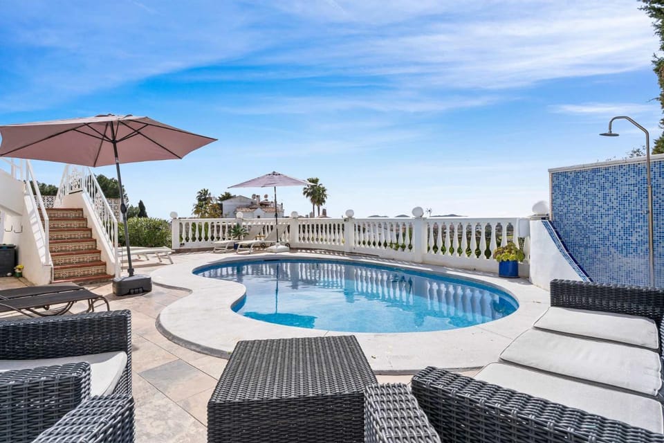 Amazing villa los pajaritos with stunning views ref 50 Villa in Fuengirola