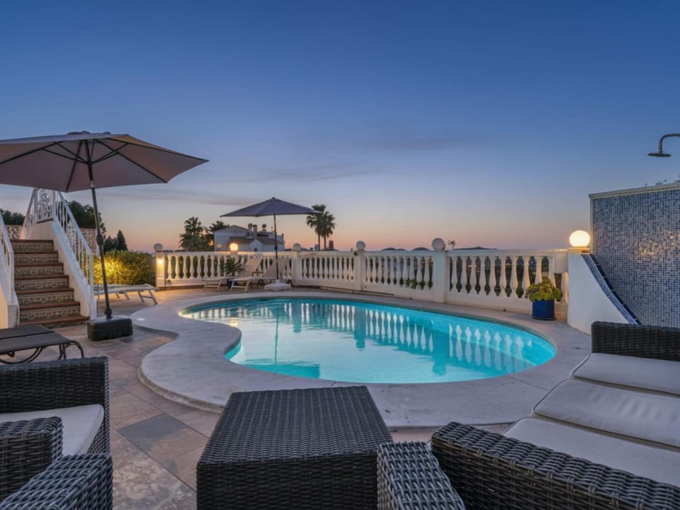 Amazing villa los pajaritos with stunning views ref 50 Villa in Fuengirola