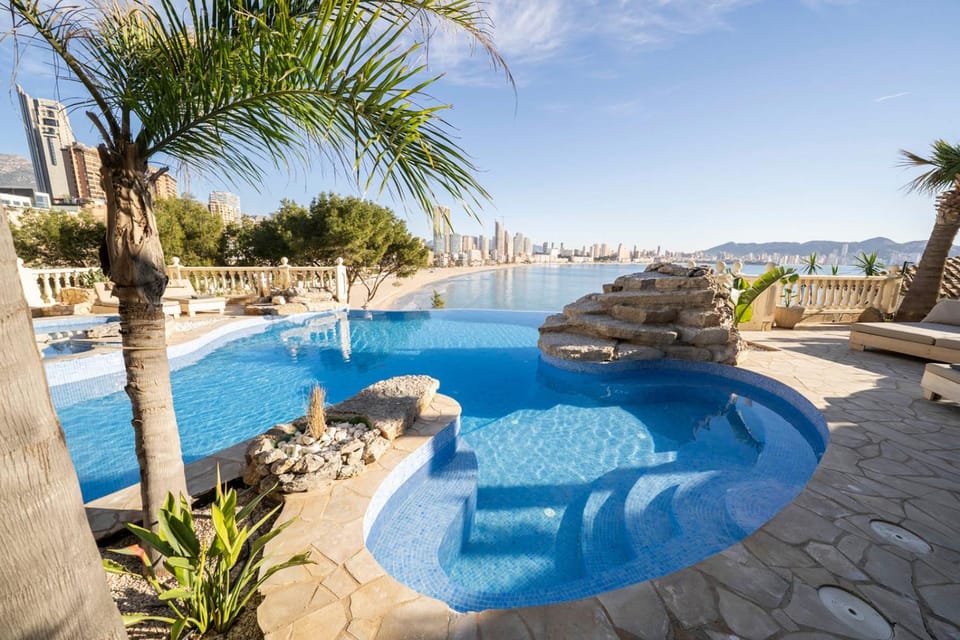 Balcony/Terrace, Swimming pool