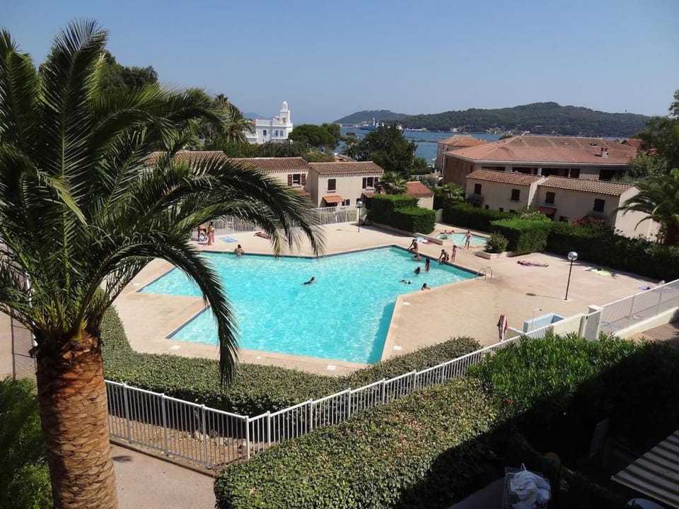 Pool view, Sea view, Swimming pool