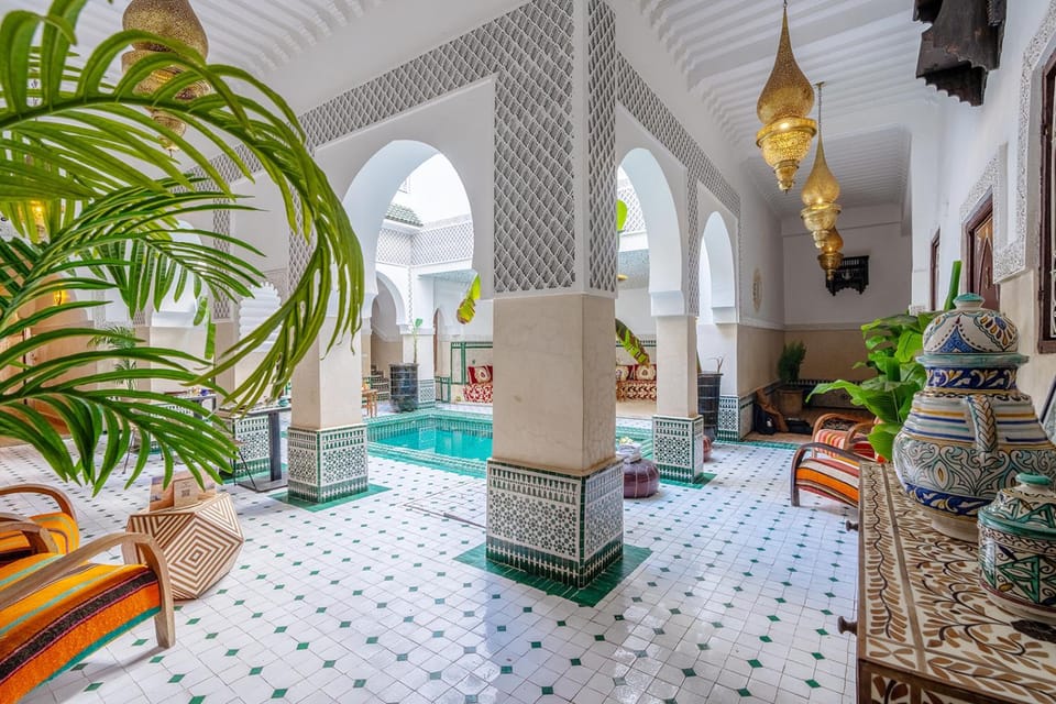 Property building, Swimming pool