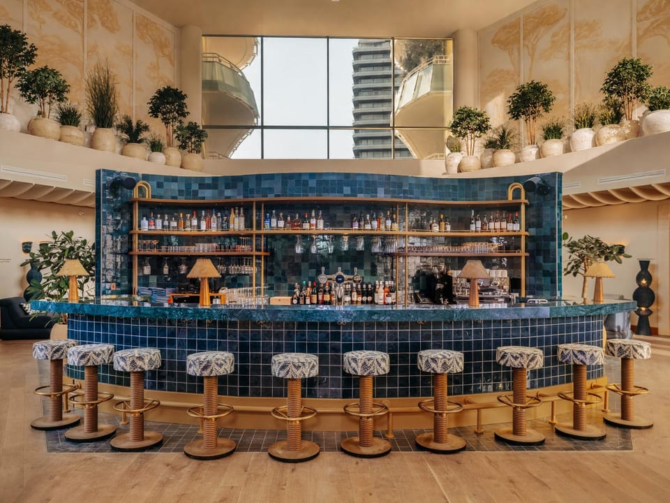 Lounge or bar