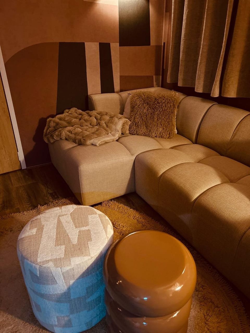 Communal lounge/ TV room, Living room