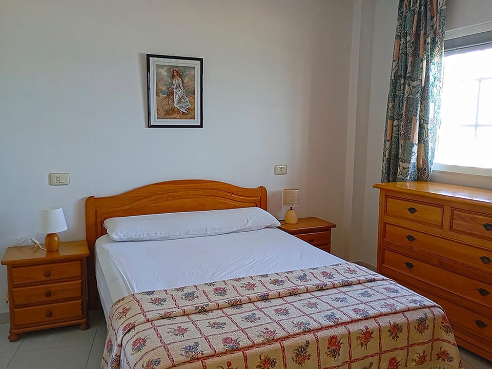Spring, Bed, Summer, Photo of the whole room, Beach, Hiking, Bedroom, children, young children, older children, group of guests, Family, pet friendly, pet friendly, elevator