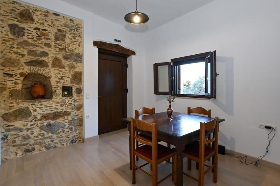 Chania Hillside 2BD Home - Nature & Comfort by ΜΡS House in Crete Region