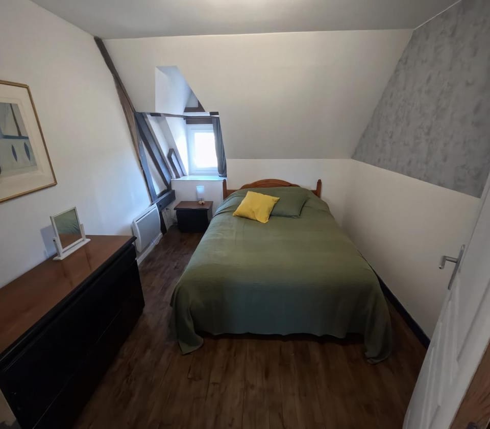 Appartement pour 6 personnes au Vigeant Apartment in Nouvelle-Aquitaine