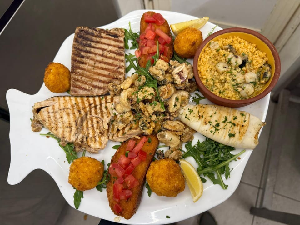 Restaurant/places to eat, Lunch, Dinner